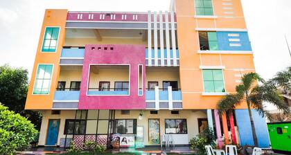 Townhouse CMR Complex Poddatur