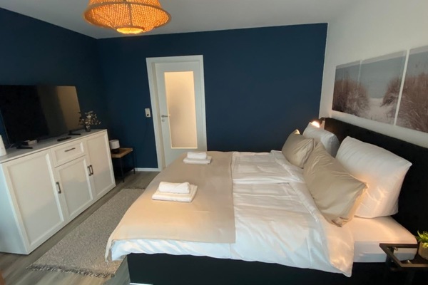 Schlafzimmer Blue (1)