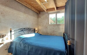 Bed - Charmant gîte au calme (La Douze)