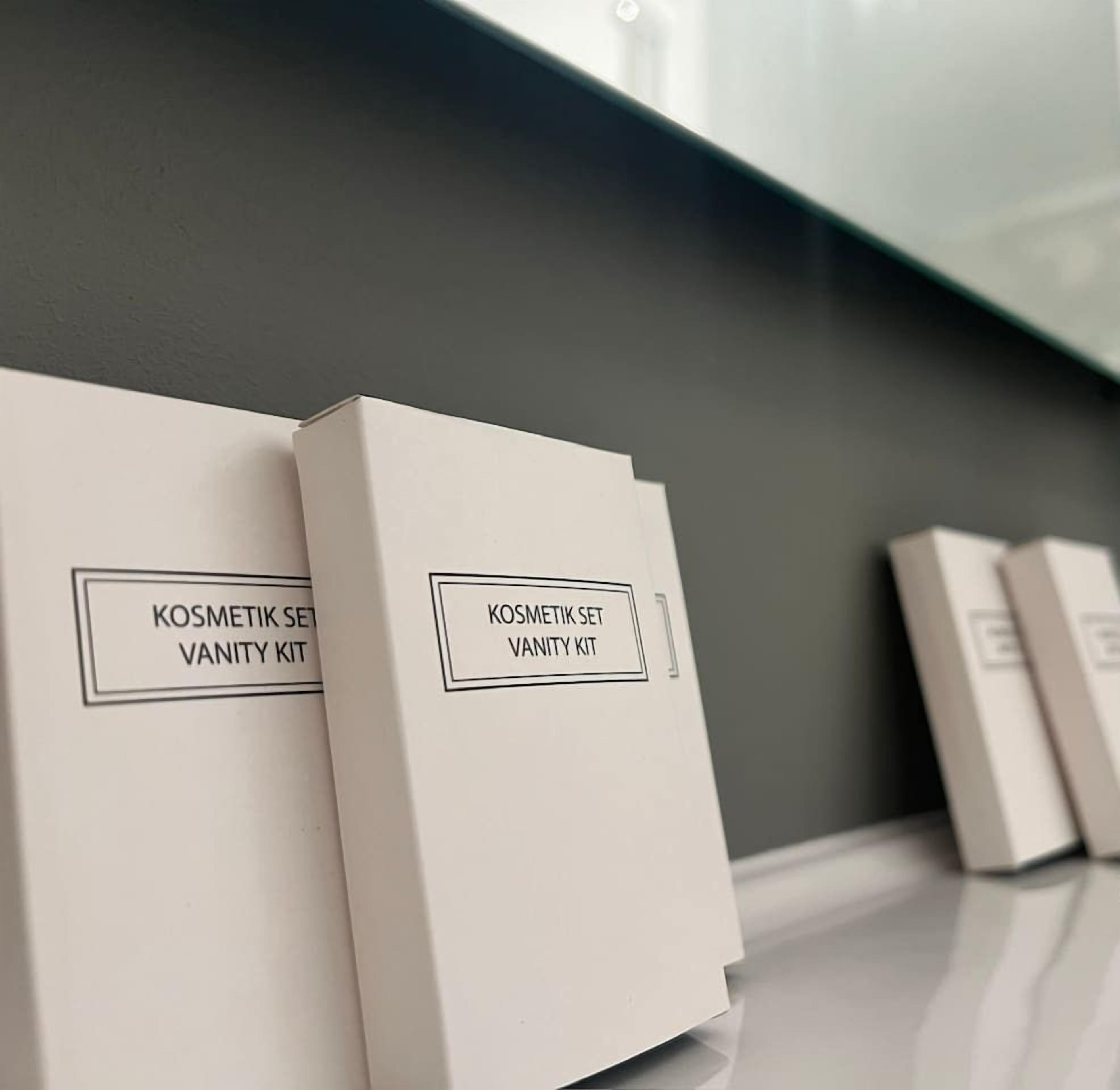 Bathroom amenities
