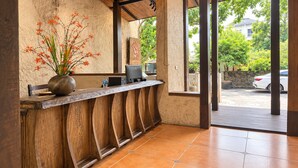 Khu sảnh