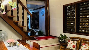 Unclassified image, 2 of 22, button - Balai Vivencio Hostel (Puerto Princesa)