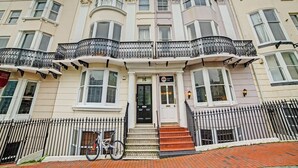 Exterior - Standard Family of 3 Suite (Brighton)