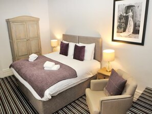 House - Superior Double Room (Crewe)