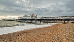 House | Beach - Standard Double Room (Brighton)