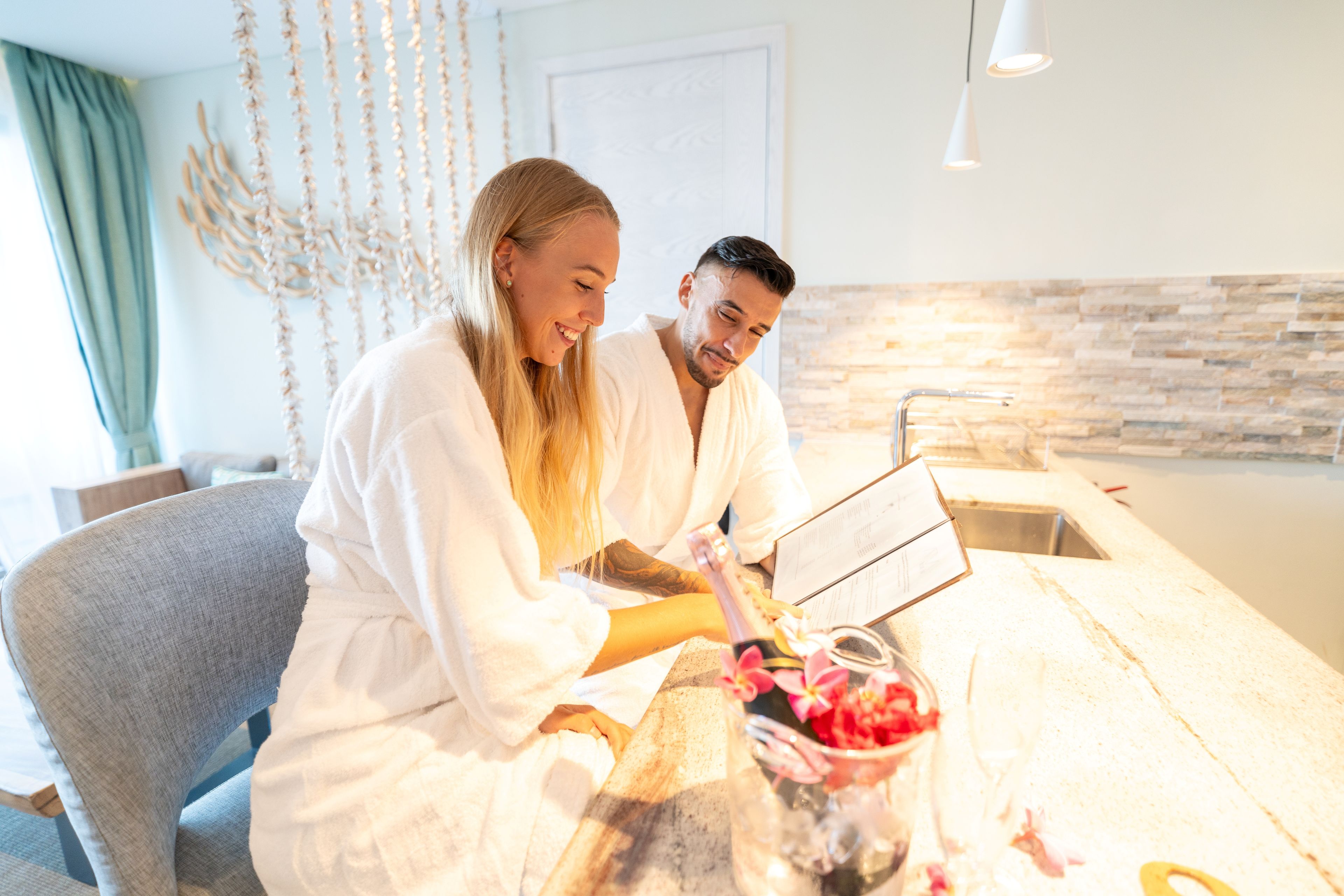 Tratamientos corporales, aromaterapia y masajes con piedras calientes 