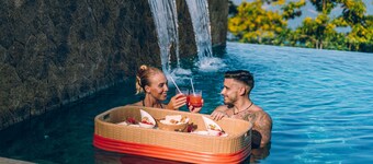 AQUA Boutique Hotel- Ocean View Suites