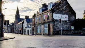 House | Exterior - Deluxe Twin Room (Aberlour)