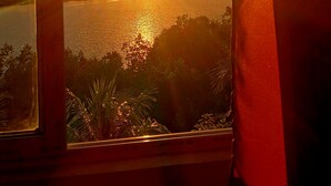 Beach/ocean view - CHAMBRE LA TERRASSE Nosy-Be  (Hell-Ville)