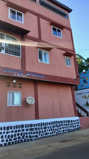 Exterior - CHAMBRE LA TERRASSE Nosy-Be  (Hell-Ville)