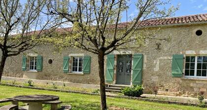 Domaine de Pourrouquet Gîte de la Mare