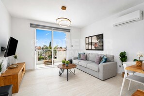 Living area - 2BR Apartment with Pool - El Breeze by Premier (Pernera)