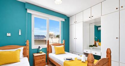 2BR Apartment with Pool - Aphrodite by Premier