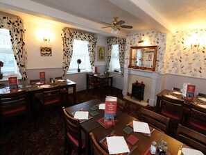 House | Dining - Standard Double Room (Huddersfield)