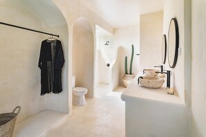 Bathroom - 2-bedroom Villa private pool (Badung)