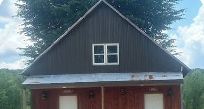 Cottage & Den on a Working WI Wedding Venue