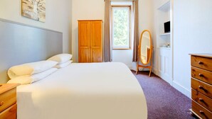 House - Standard Double Room - Shared (Aberlour)