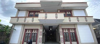 Stylish Delux Twin Stay With Free Wifi and Parking