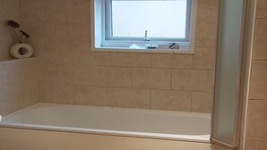 House | Bathroom - Standard Single Room - Shared (Redcar)