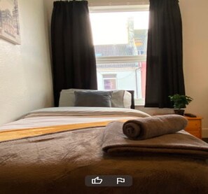 House - Standard Single Room - Shared (Redcar)