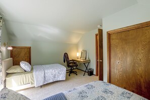 A bedroom with two beds, a desk with a chair, a lamp, and a wardrobe. - Hike, Ski & Soak! Mt. Hood Getaway w/ Hot Tub (Rhododendron)