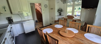 Holiday House With Lots of Charm