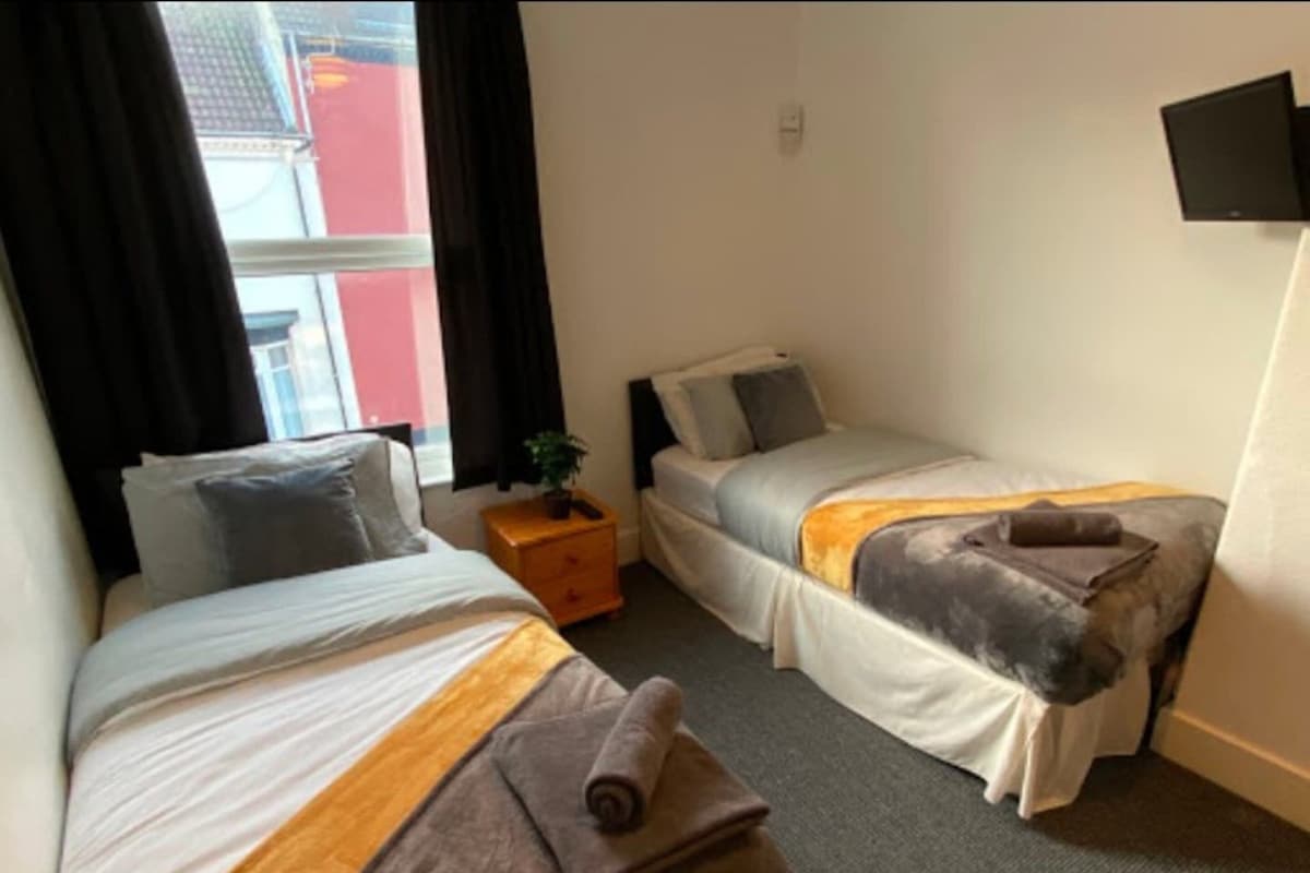 1 bedroom
