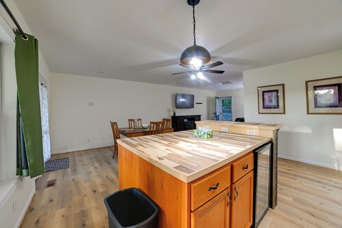 Fall Foliage & Hot Tub Nights: Shawnee Cabin