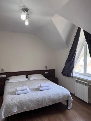 Mirano Guest House Hostel 