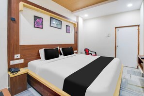Classic Room | WiFi (free) - Collection O Ramakrishna Beach (Visakhapatnam)
