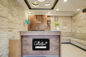 Lobby - Collection O Rispana Pul Dehradun (Dehradun)