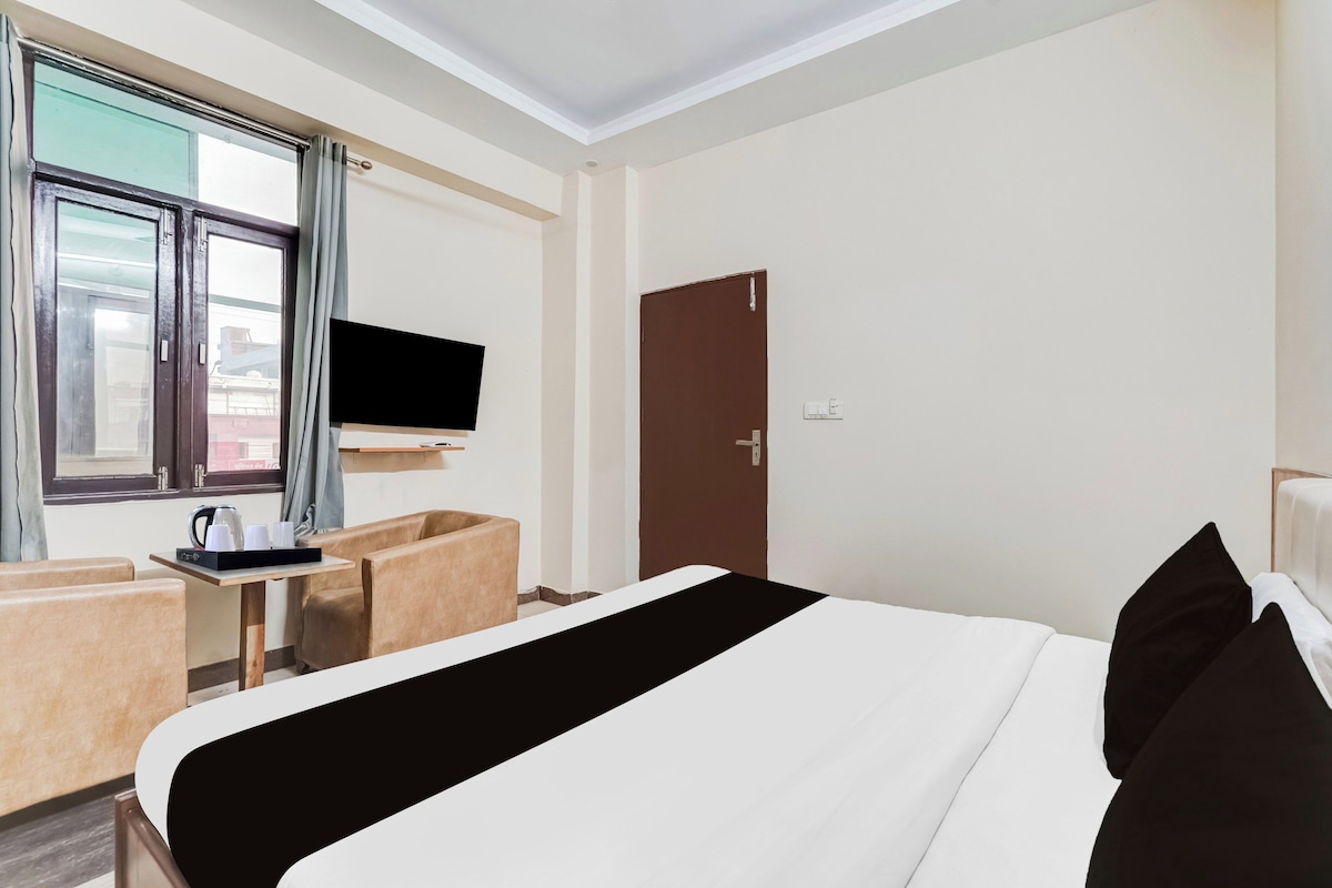 Deluxe Double Room | Free WiFi