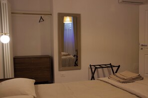 Studiosviitti | Työpöytä, ilmainen Wi-Fi