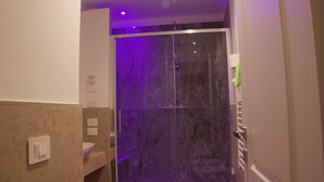 Studio | Bathroom - Bell Suites Rome San Giovanni (Rome)