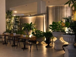 Dining - Sopor Resident (Phnom Penh)