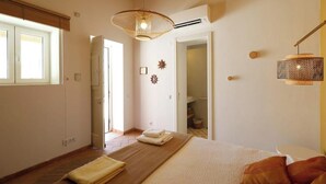 Room - Vrbo Property (Faro)