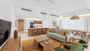 Ảnh chưa phân loại, 4 trong số 12 ảnh, nút