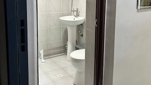 Phòng, 1 phòng ngủ, phù hợp cho người khuyết tật, hút thuốc | Phòng tắm
