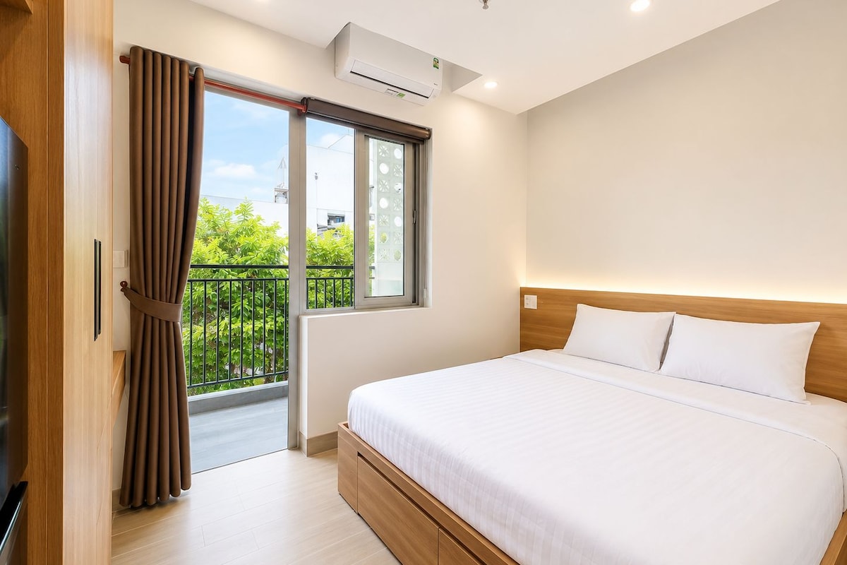 Apartemen Keluarga, balkon, pemandangan kota | Meja kerja, ruang kerja ramah laptop, dan Wi-Fi gratis