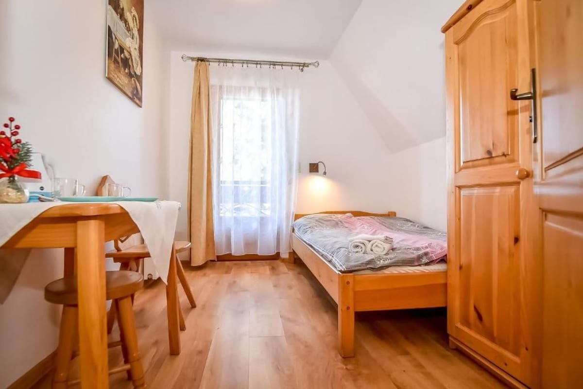 Double Room, Balcony, Mountain View | WiFi (free)