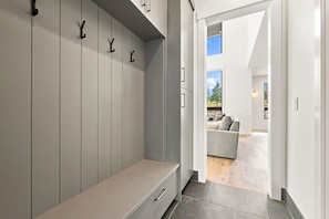 Interior - Everpine Haus | Exclusive Tamarack Perks (Tamarack)