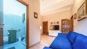 Ferienhaus, Balkon, Stadtblick | Wohnbereich