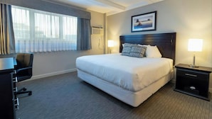 Room - Bcm Inns Fort Mcmurray - Downtown (Fort McMurray)