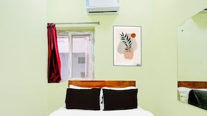 Room - Collection O Moula Ali Neredmet (Hyderabad)
