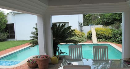 Bettie's Luxury Lodge