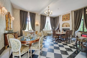 Tempat makan