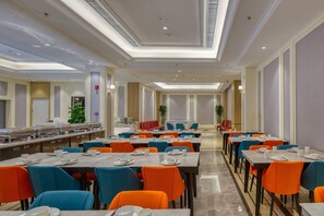 Dining - Vienna Hotel (Changping)