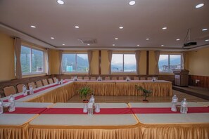 Ảnh chưa phân loại, 4 trong số 67 ảnh, nút