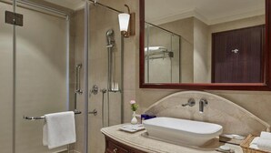 Bathroom - Fortune Select Forest Hill Kasauli (Solan)