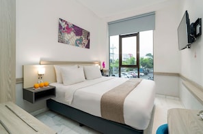 Room - Life Hotel Sidoarjo (Sidoarjo)
